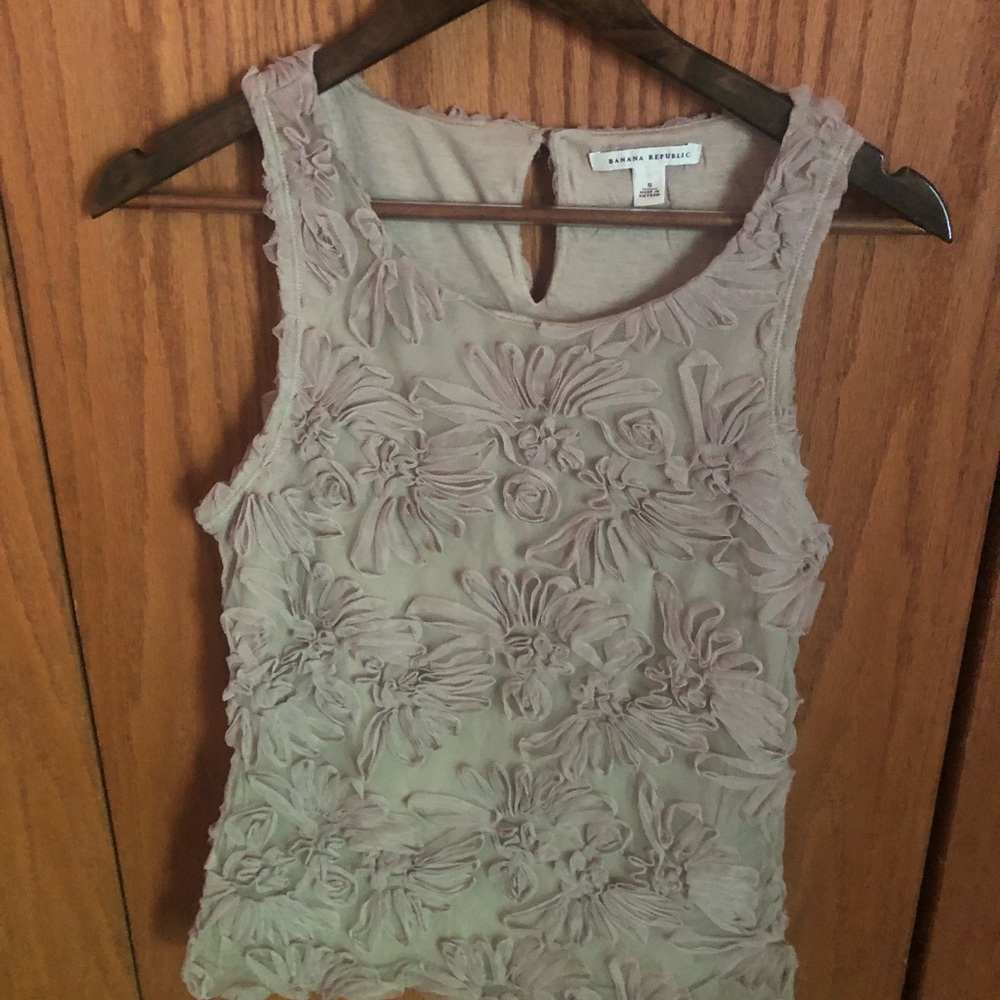 Banana Republic sleeveless top